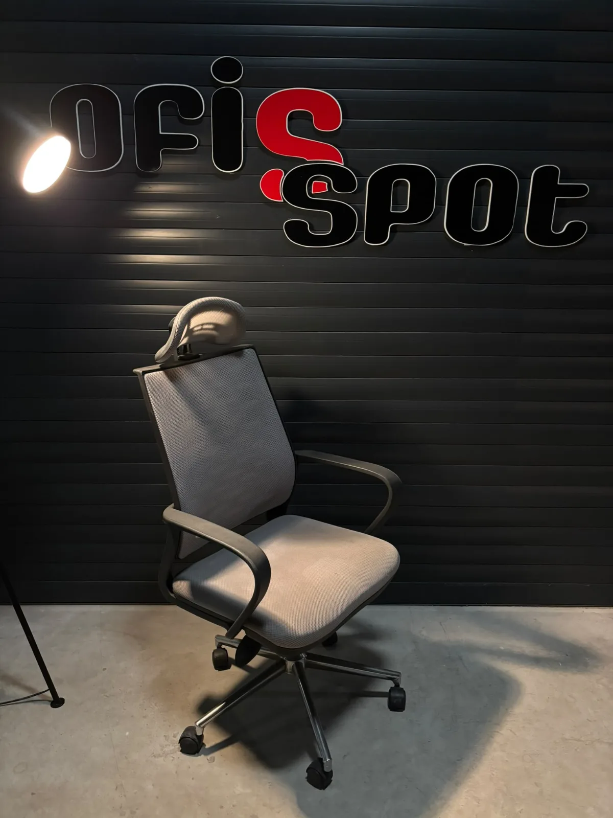 REAL FİLELİ ÇALIŞMA KOLTUĞU - Ofisspot Fotoğraf 2